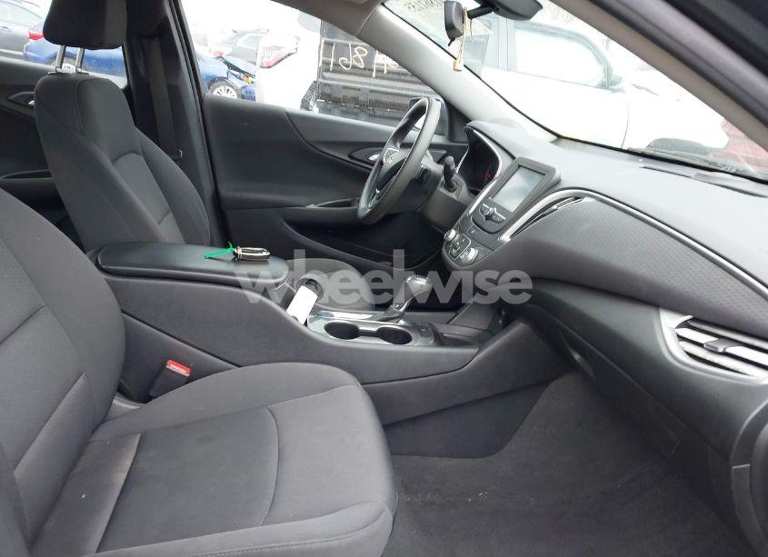 Photo 5 of 2018 Chevrolet Malibu 1LS (VIN 1G1ZB5ST2JF117091)