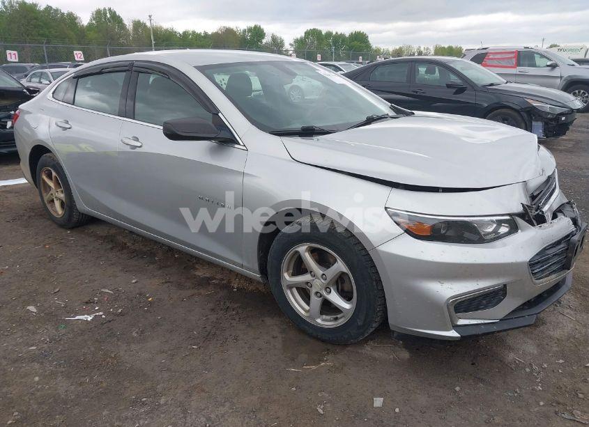 2018 Chevrolet Malibu 1LS (VIN 1G1ZB5ST2JF177548) main photo