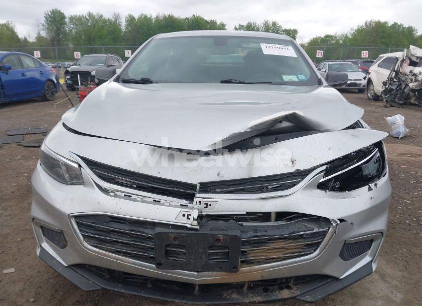 Photo 12 of 2018 Chevrolet Malibu 1LS (VIN 1G1ZB5ST2JF177548)