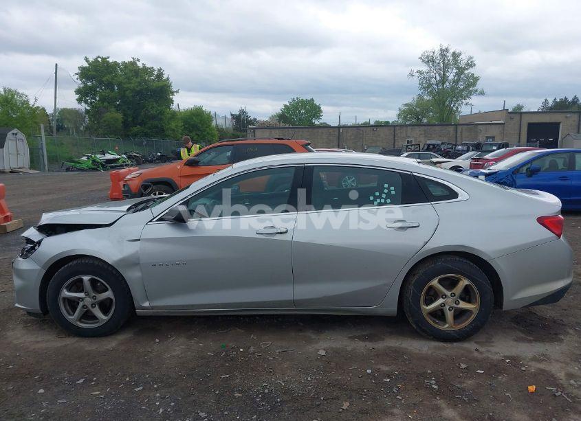 Photo 14 of 2018 Chevrolet Malibu 1LS (VIN 1G1ZB5ST2JF177548)