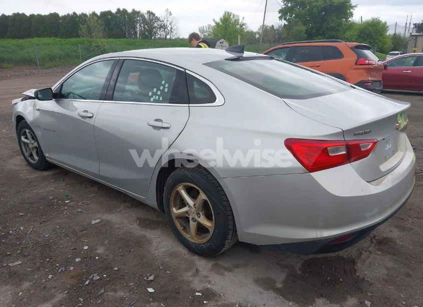 Photo 3 of 2018 Chevrolet Malibu 1LS (VIN 1G1ZB5ST2JF177548)