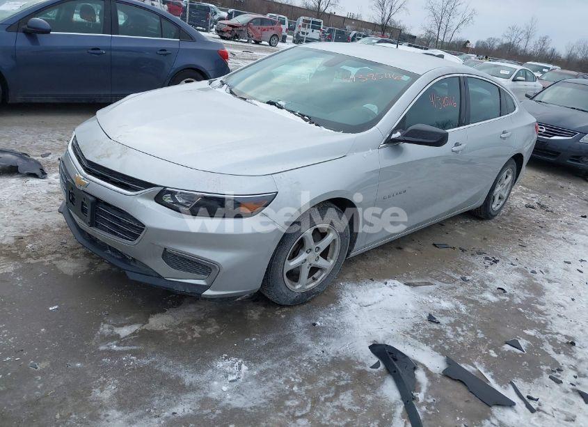 Photo 2 of 2018 Chevrolet Malibu 1LS (VIN 1G1ZB5ST2JF189781)