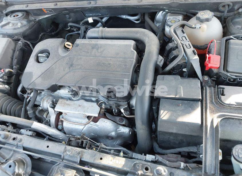 Photo 10 of 2018 Chevrolet Malibu 1LS (VIN 1G1ZB5ST2JF214100)