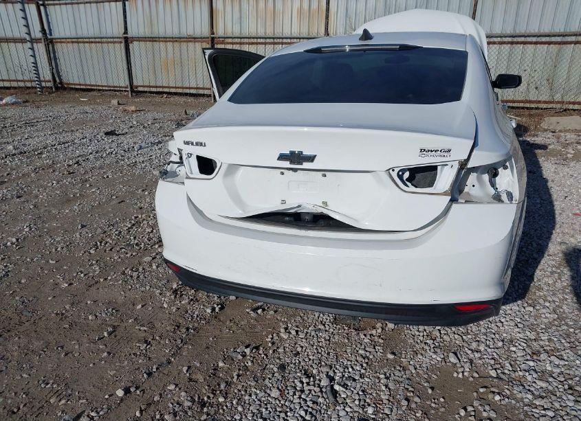 Photo 15 of 2018 Chevrolet Malibu 1LS (VIN 1G1ZB5ST2JF220527)