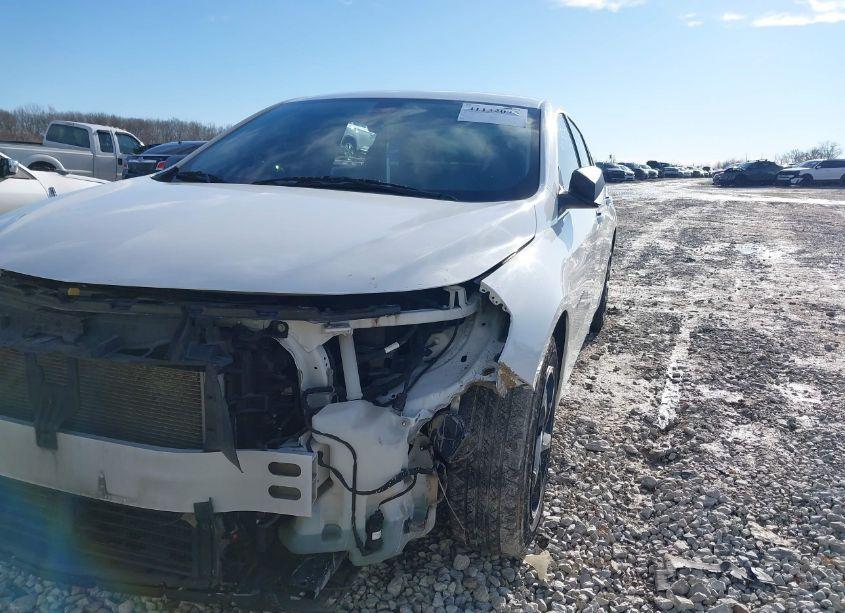 Photo 2 of 2018 Chevrolet Malibu 1LS (VIN 1G1ZB5ST2JF220527)