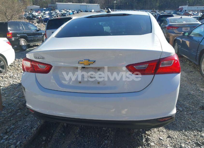 Photo 16 of 2018 Chevrolet Malibu 1LS (VIN 1G1ZB5ST2JF225887)