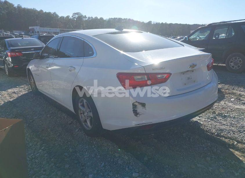 Photo 3 of 2018 Chevrolet Malibu 1LS (VIN 1G1ZB5ST2JF225887)