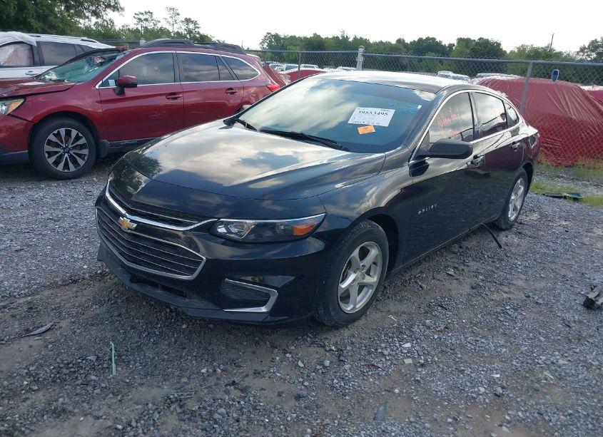 Photo 2 of 2018 Chevrolet Malibu 1LS (VIN 1G1ZB5ST2JF267704)