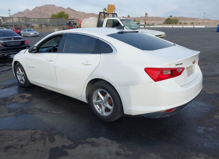Photo 3 of 2018 Chevrolet Malibu 1LS (VIN 1G1ZB5ST2JF272949)