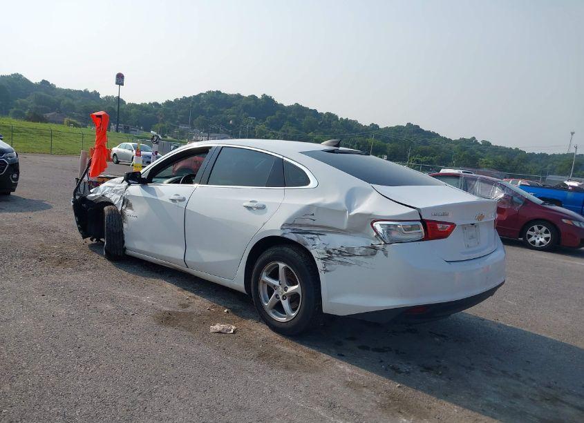 Photo 3 of 2018 Chevrolet Malibu 1LS (VIN 1G1ZB5ST2JF291517)