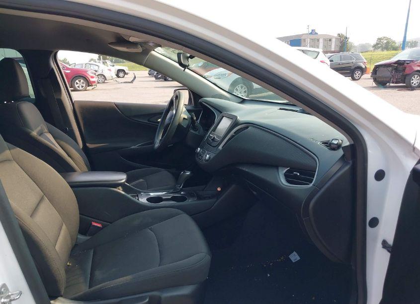 Photo 5 of 2018 Chevrolet Malibu 1LS (VIN 1G1ZB5ST2JF291517)