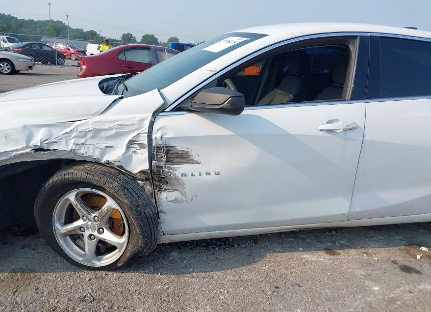 Photo 6 of 2018 Chevrolet Malibu 1LS (VIN 1G1ZB5ST2JF291517)