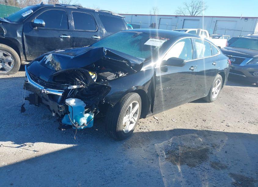 Photo 2 of 2019 Chevrolet Malibu 1LS (VIN 1G1ZB5ST2KF224871)