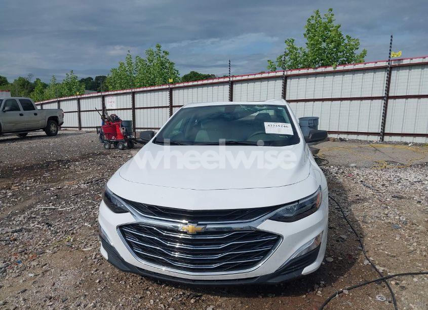 Photo 12 of 2020 Chevrolet Malibu FWD LS (VIN 1G1ZB5ST2LF039012)