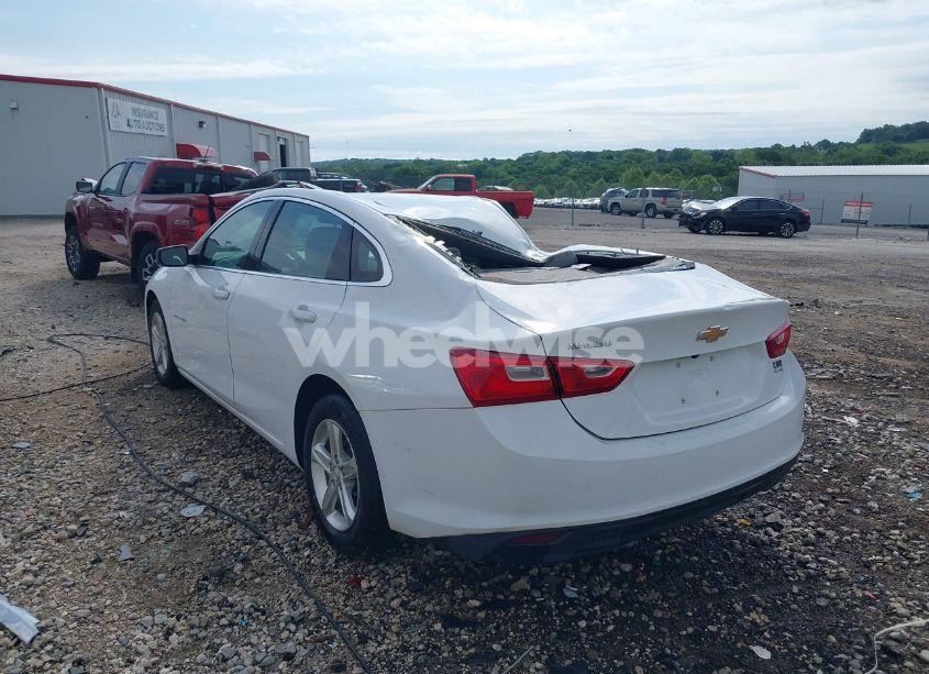 Photo 3 of 2020 Chevrolet Malibu FWD LS (VIN 1G1ZB5ST2LF039012)