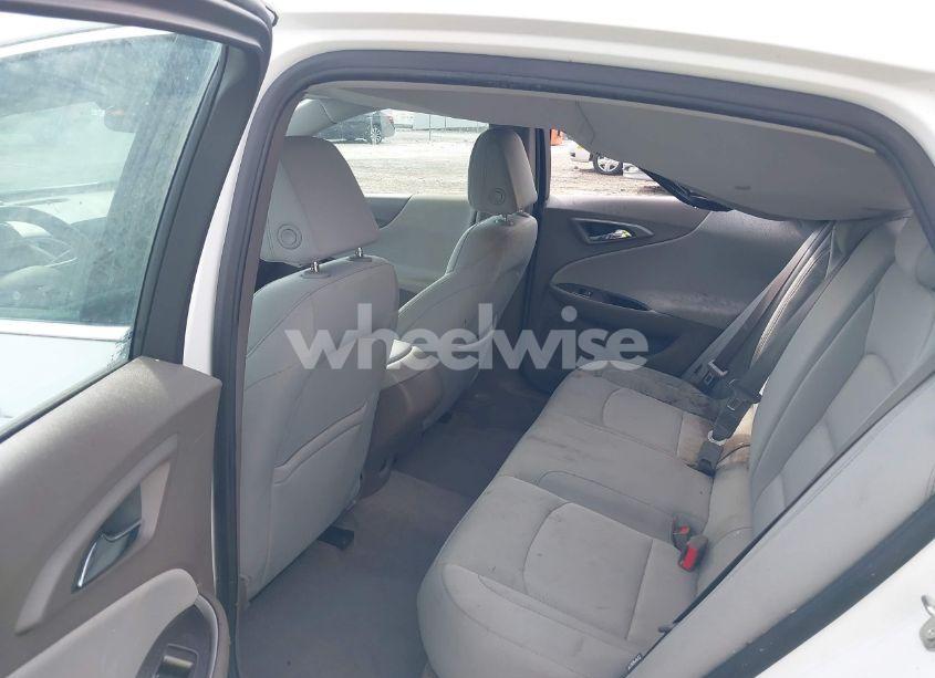 Photo 8 of 2020 Chevrolet Malibu FWD LS (VIN 1G1ZB5ST2LF039012)