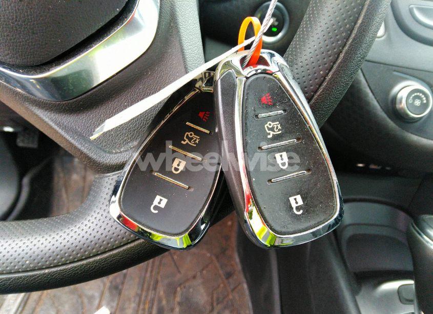 Photo 11 of 2020 Chevrolet Malibu FWD LS (VIN 1G1ZB5ST2LF041102)