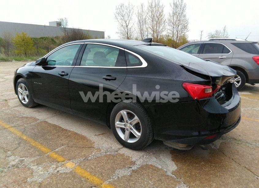 Photo 3 of 2020 Chevrolet Malibu FWD LS (VIN 1G1ZB5ST2LF041102)