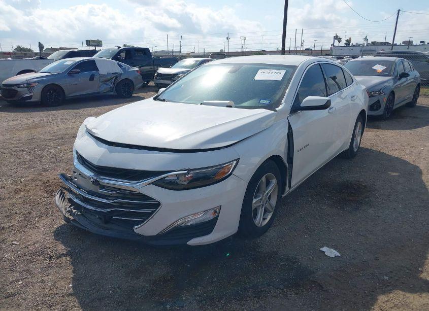 Photo 2 of 2021 Chevrolet Malibu FWD LS (VIN 1G1ZB5ST2MF043899)