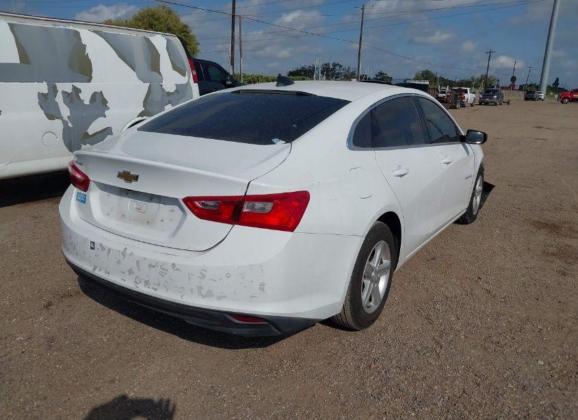 Photo 4 of 2021 Chevrolet Malibu FWD LS (VIN 1G1ZB5ST2MF043899)