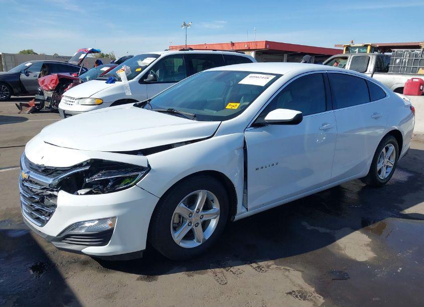 Photo 2 of 2021 Chevrolet Malibu FWD LS (VIN 1G1ZB5ST2MF089281)