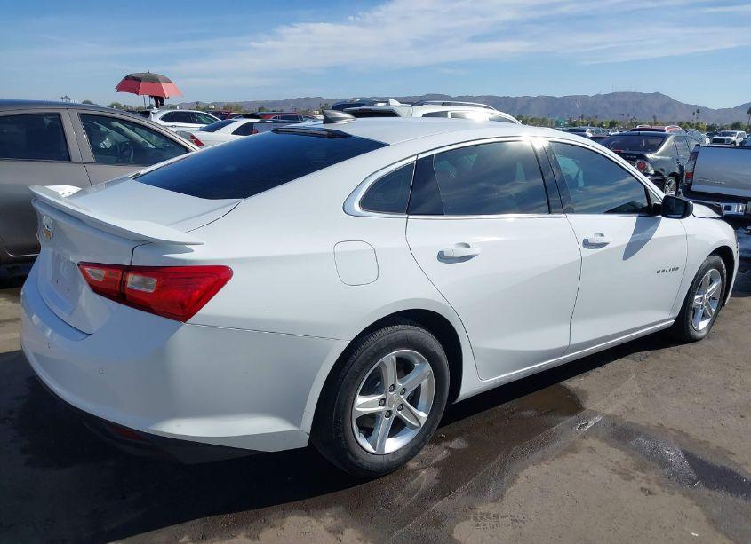 Photo 4 of 2021 Chevrolet Malibu FWD LS (VIN 1G1ZB5ST2MF089281)