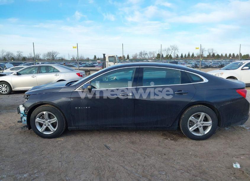 Photo 15 of 2022 Chevrolet Malibu FWD LS (VIN 1G1ZB5ST2NF144278)