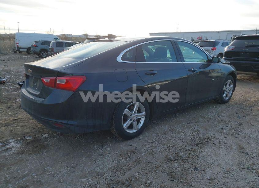 Photo 4 of 2022 Chevrolet Malibu FWD LS (VIN 1G1ZB5ST2NF144278)