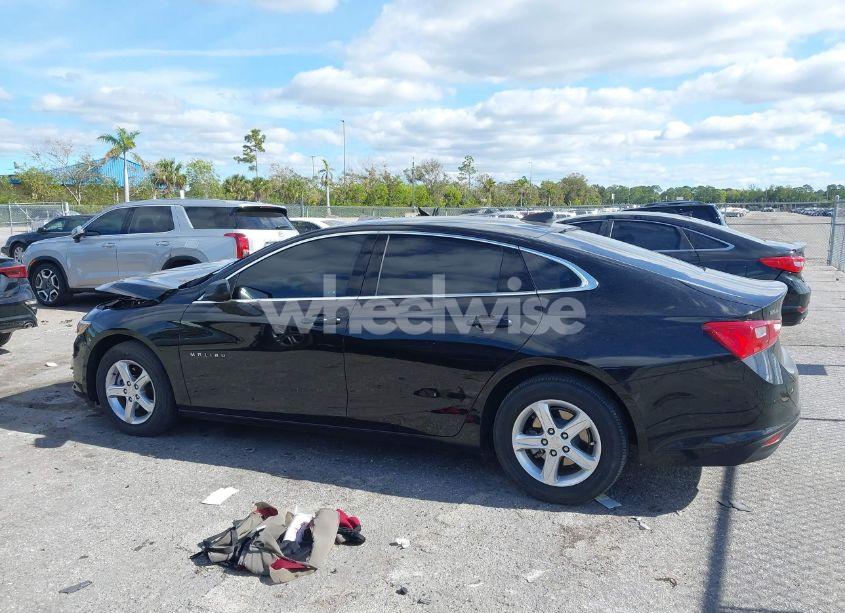 Photo 14 of 2023 Chevrolet Malibu LS (VIN 1G1ZB5ST2PF121389)