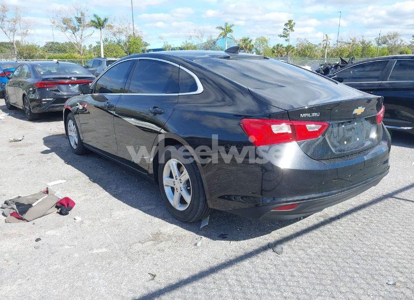 Photo 3 of 2023 Chevrolet Malibu LS (VIN 1G1ZB5ST2PF121389)