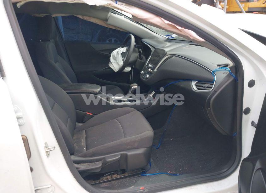 Photo 5 of 2023 Chevrolet Malibu FWD LS (VIN 1G1ZB5ST2PF121425)