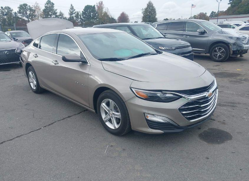 2024 Chevrolet Malibu FWD LS (VIN 1G1ZB5ST2RF136624) main photo