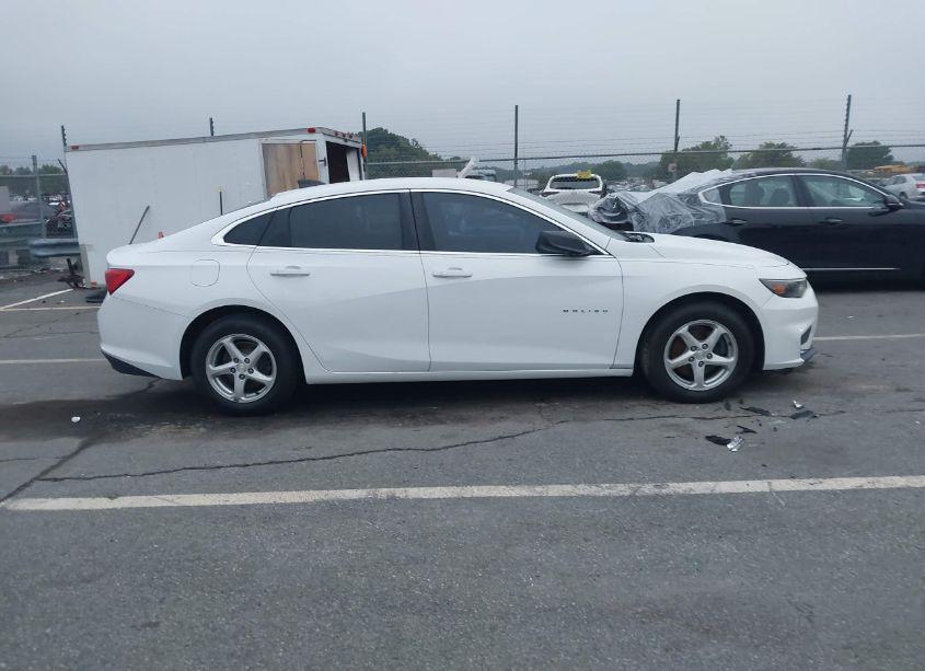 Photo 13 of 2016 Chevrolet Malibu LS (VIN 1G1ZB5ST3GF196389)