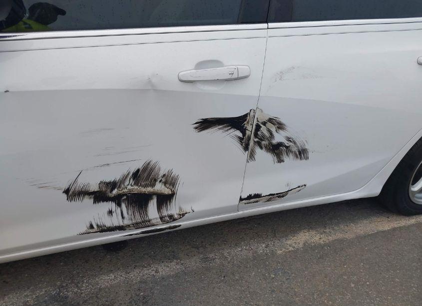 Photo 6 of 2016 Chevrolet Malibu LS (VIN 1G1ZB5ST3GF196389)