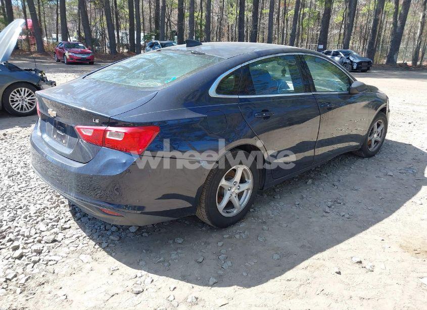 Photo 4 of 2016 Chevrolet Malibu LS (VIN 1G1ZB5ST3GF204541)