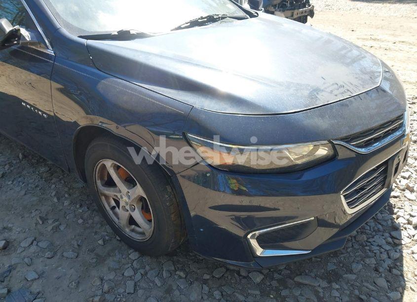 Photo 6 of 2016 Chevrolet Malibu LS (VIN 1G1ZB5ST3GF204541)