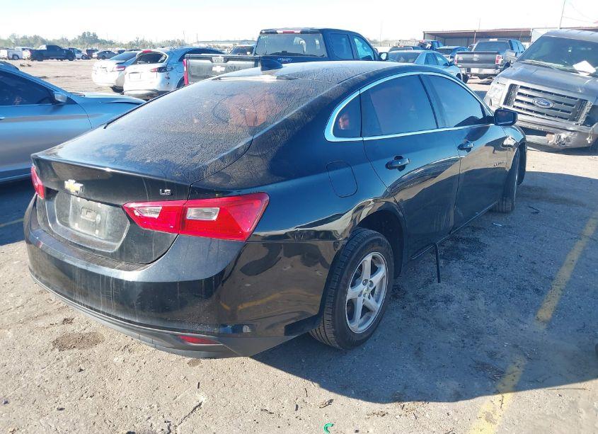 Photo 4 of 2016 Chevrolet Malibu LS (VIN 1G1ZB5ST3GF236633)