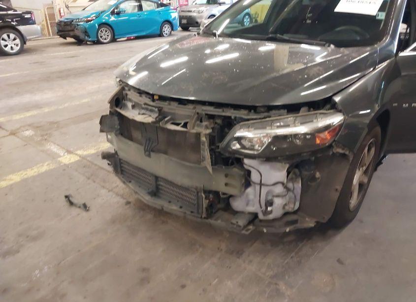 Photo 18 of 2017 Chevrolet Malibu LS (VIN 1G1ZB5ST3HF105008)