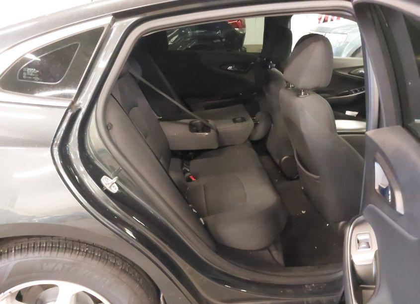 Photo 8 of 2017 Chevrolet Malibu LS (VIN 1G1ZB5ST3HF105008)