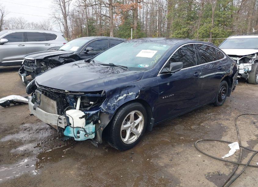 Photo 6 of 2017 Chevrolet Malibu LS (VIN 1G1ZB5ST3HF145542)