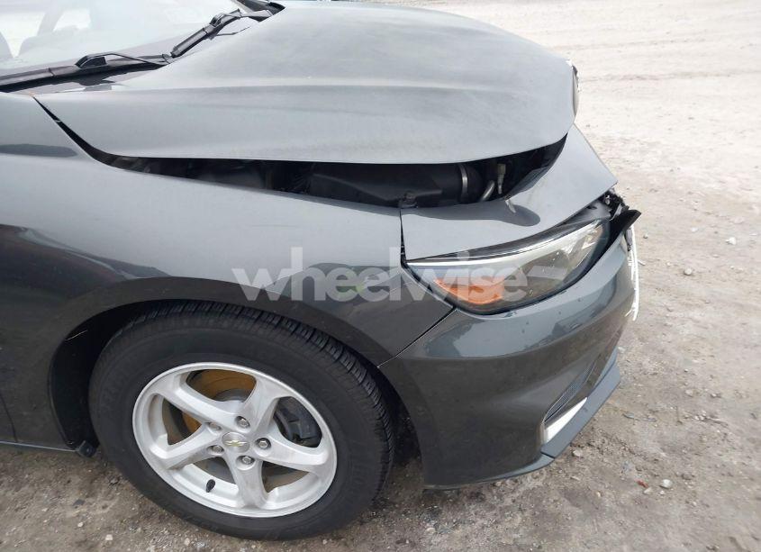 Photo 18 of 2017 Chevrolet Malibu LS (VIN 1G1ZB5ST3HF145718)