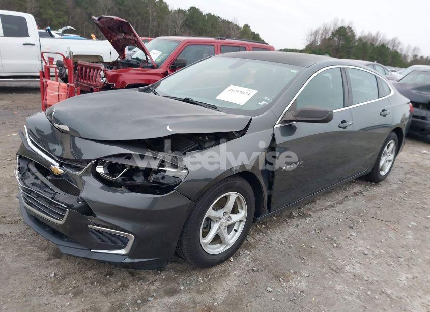 Photo 2 of 2017 Chevrolet Malibu LS (VIN 1G1ZB5ST3HF145718)