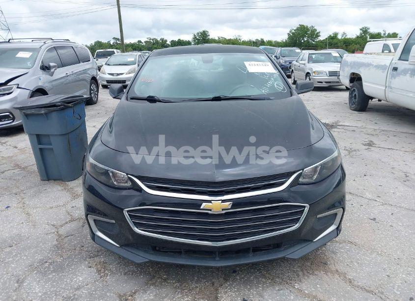 Photo 12 of 2017 Chevrolet Malibu LS (VIN 1G1ZB5ST3HF174099)