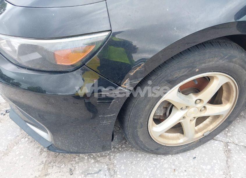 Photo 6 of 2017 Chevrolet Malibu LS (VIN 1G1ZB5ST3HF174099)