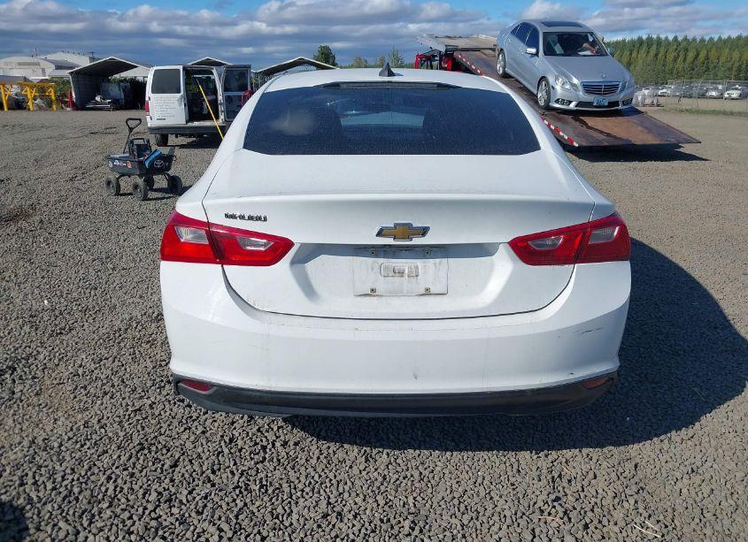 Photo 16 of 2017 Chevrolet Malibu LS (VIN 1G1ZB5ST3HF175883)