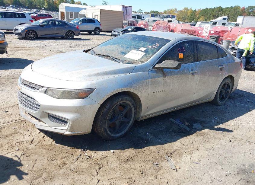 Photo 2 of 2017 Chevrolet Malibu LS (VIN 1G1ZB5ST3HF197799)