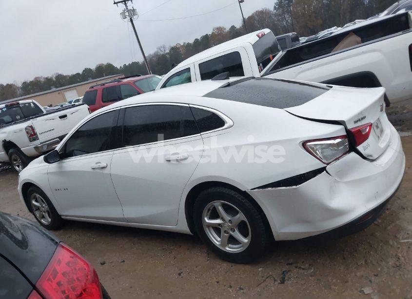Photo 14 of 2017 Chevrolet Malibu LS (VIN 1G1ZB5ST3HF202130)