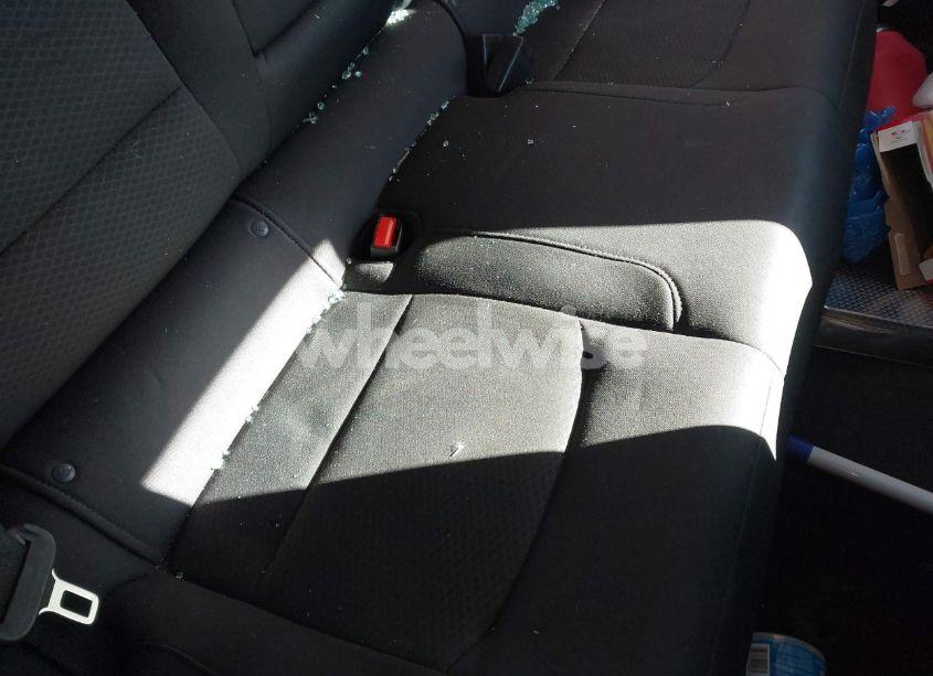 Photo 8 of 2017 Chevrolet Malibu LS (VIN 1G1ZB5ST3HF212950)