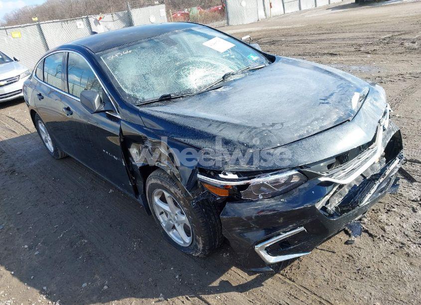 2017 Chevrolet Malibu LS (VIN 1G1ZB5ST3HF233992) main photo