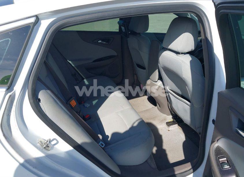 Photo 8 of 2017 Chevrolet Malibu LS (VIN 1G1ZB5ST3HF265910)